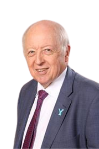 Profile image for Councillor Carl Les